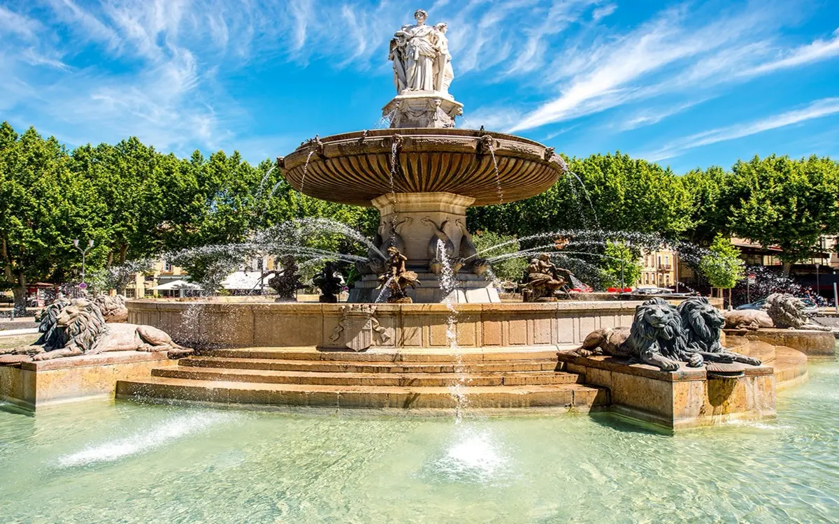 Fontaine de la Rotonde à Aix-en-Provence